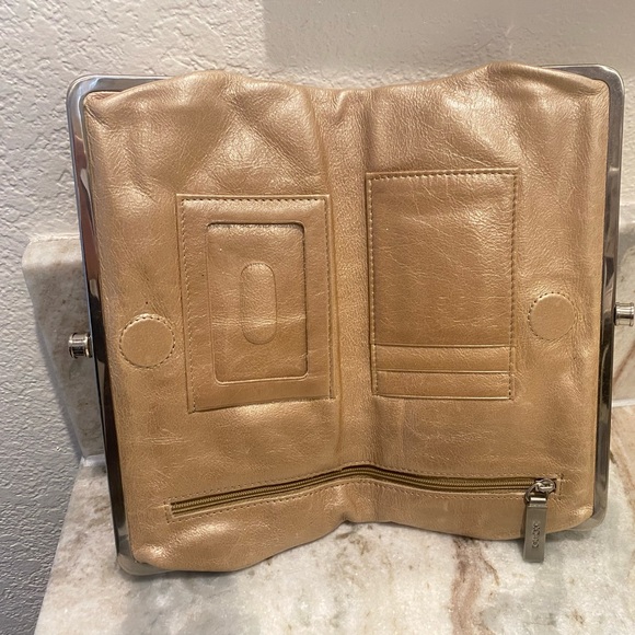 Hobo clutch wallet - Picture 3 of 8